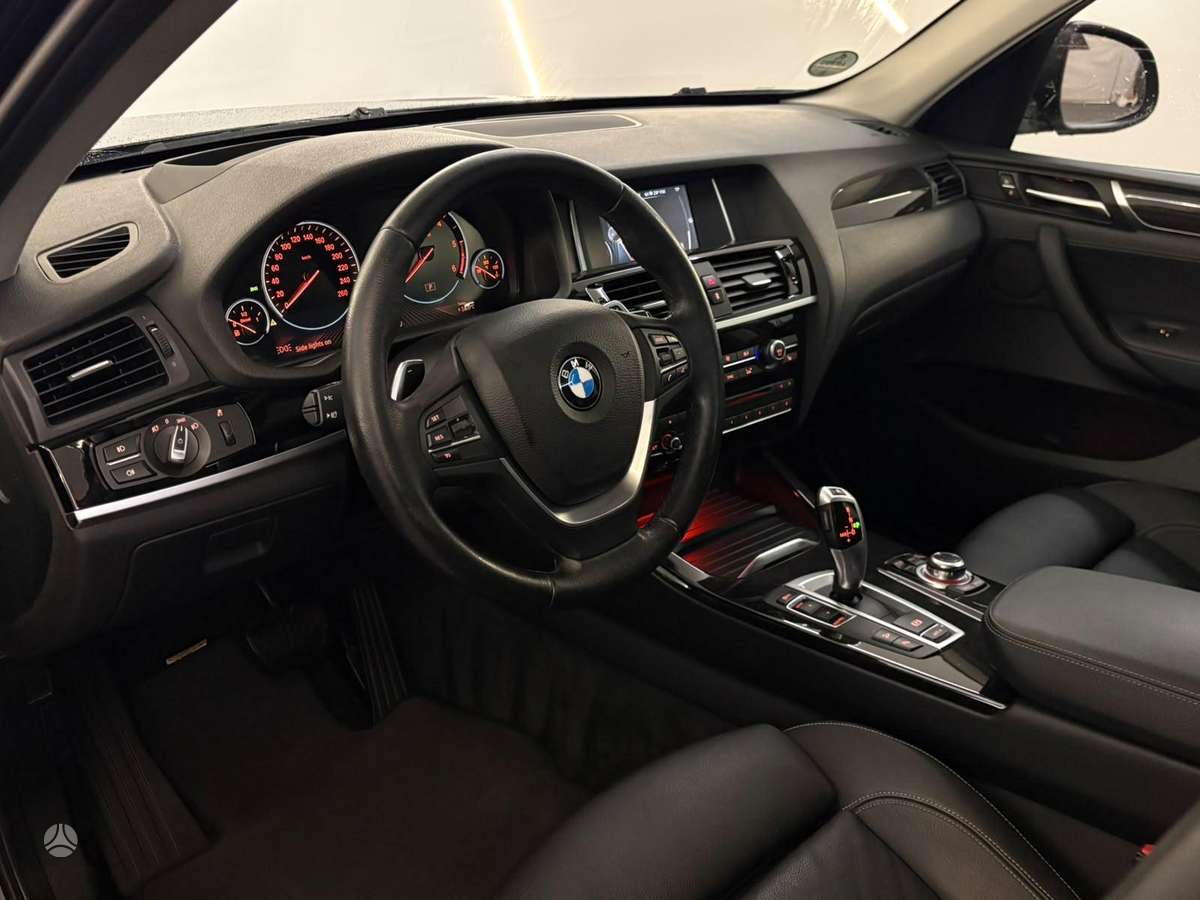 BMW X3, 2.0 l., off-road / crossover