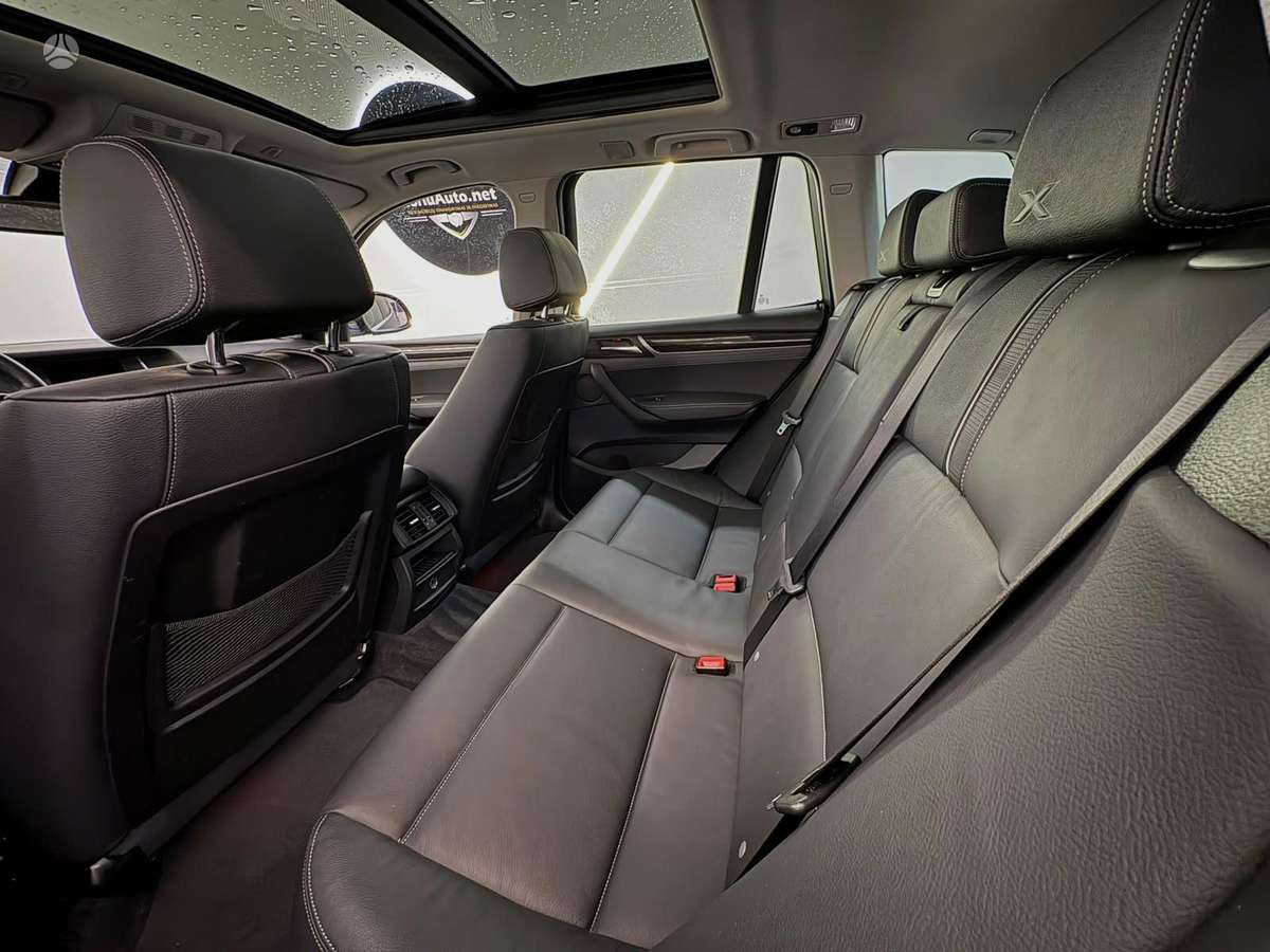 BMW X3, 2.0 l., off-road / crossover