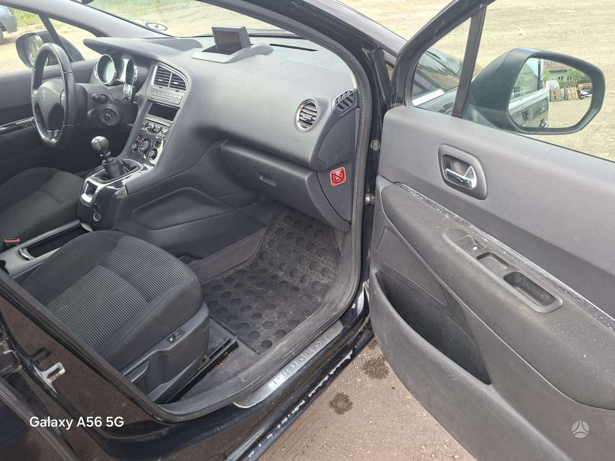 Peugeot 5008, Минивэн