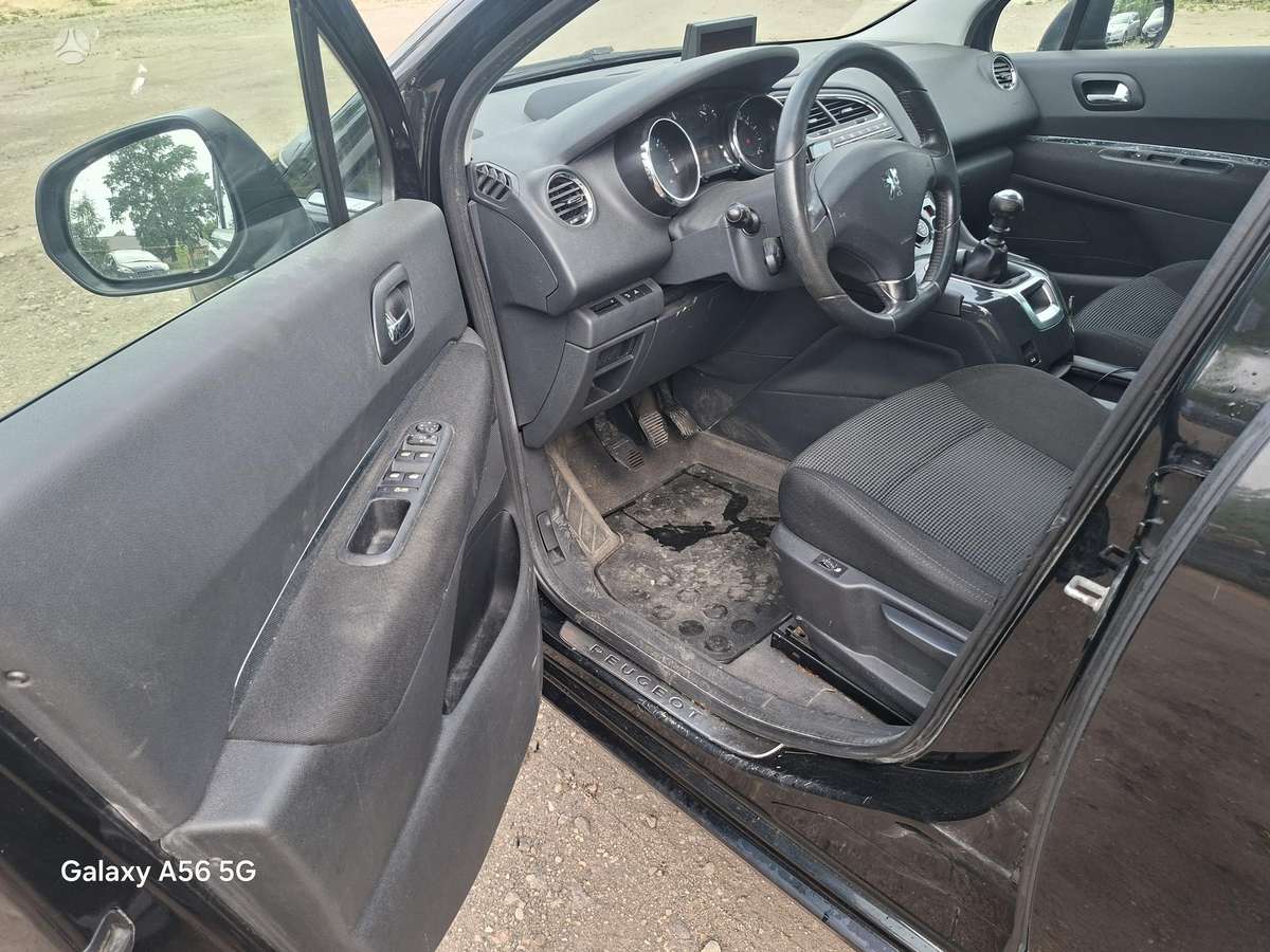 Peugeot 5008, Минивэн