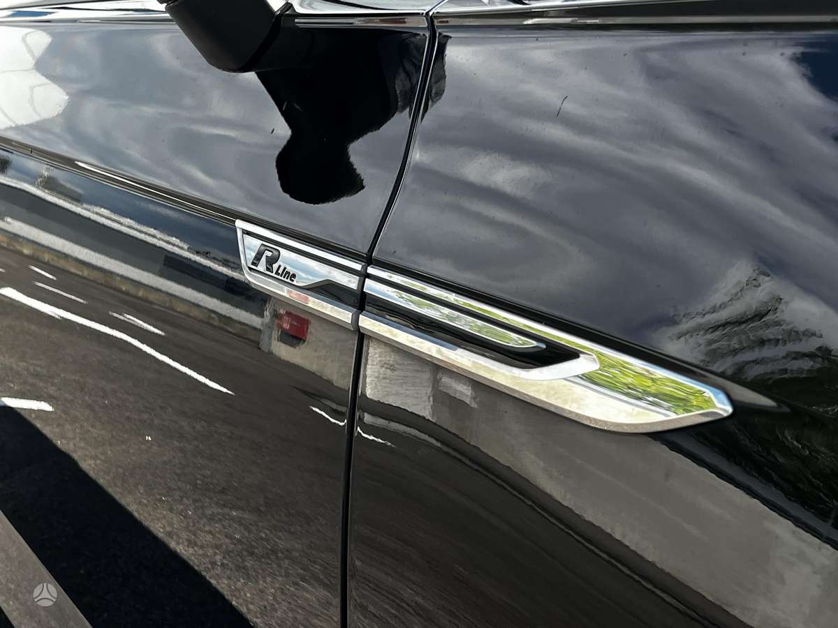 Volkswagen Touareg - 9
