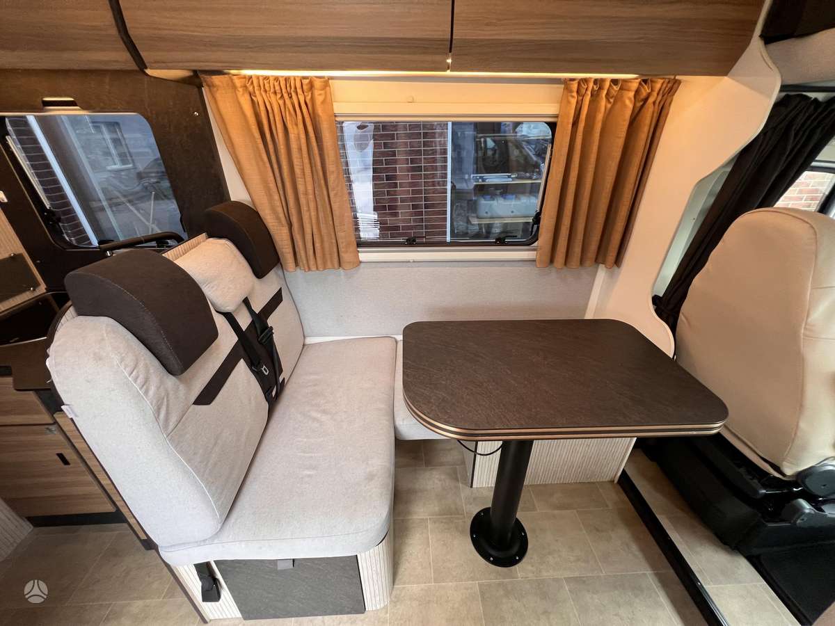 Rimor SARUS 50, campers