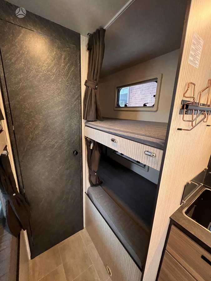 Rimor SARUS 50, campers