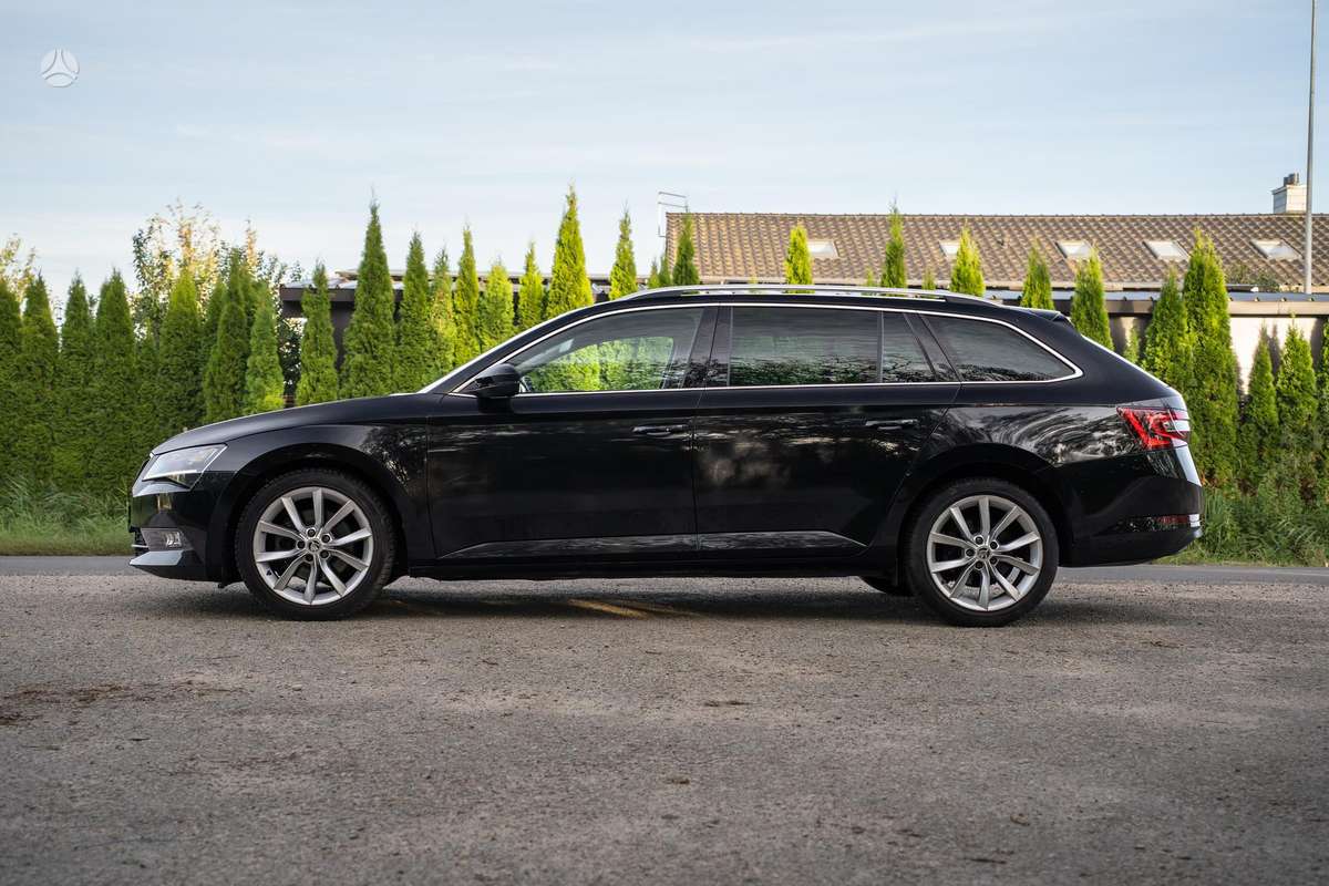 Skoda Superb, 2.0 l., wagon