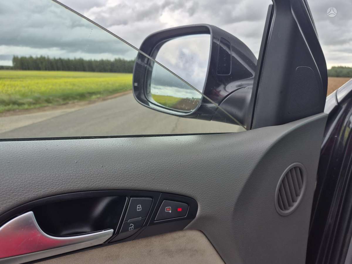 Audi Q7, 4.2 l., Внедорожник / Кроссовер