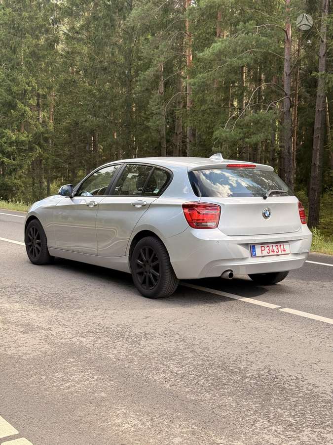 BMW 116, 2.0 l., Хэтчбек