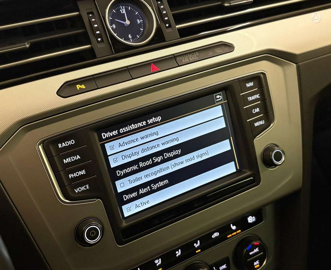 Volkswagen Passat, 2.0 l., Универсал