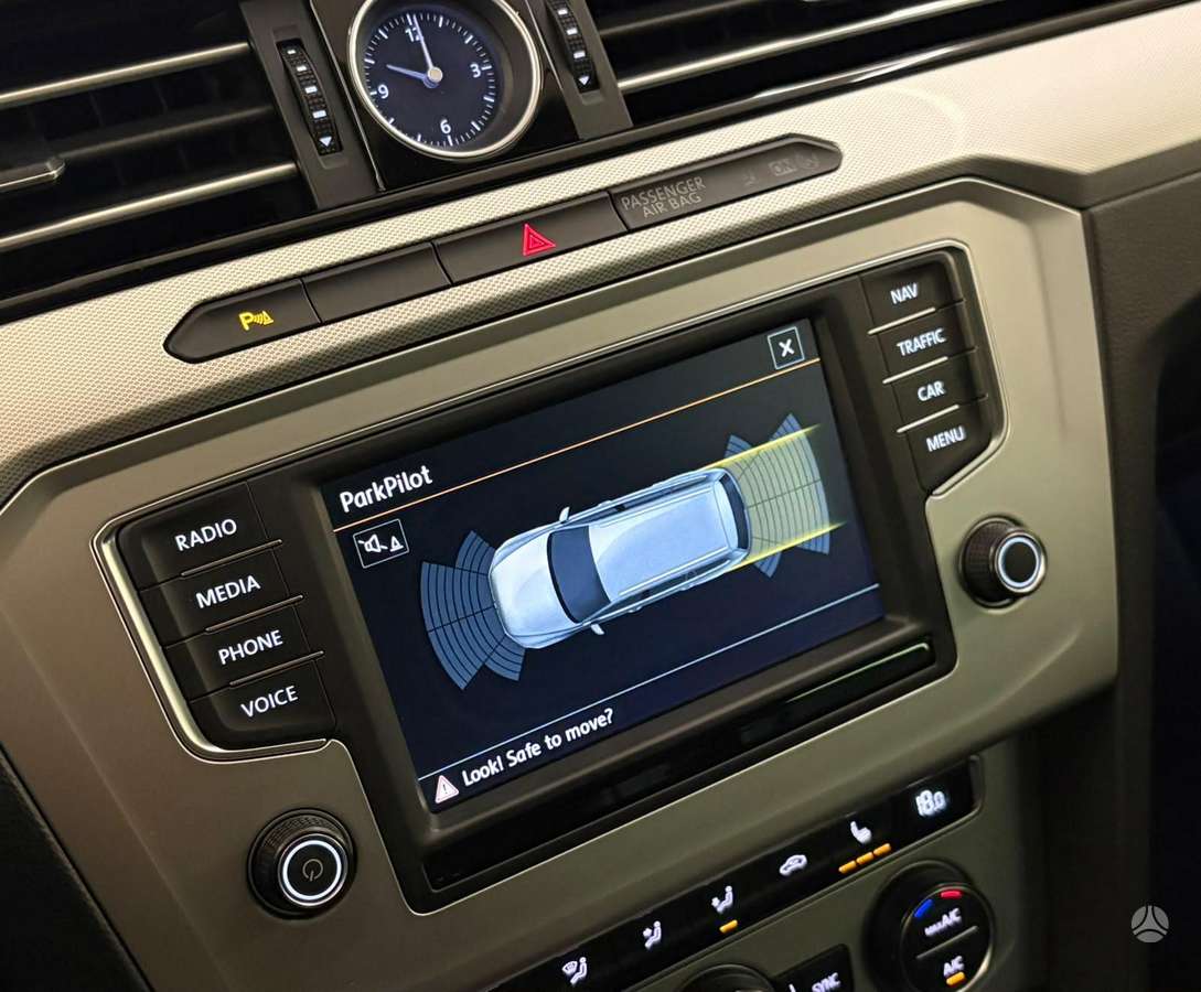 Volkswagen Passat, 2.0 l., Универсал