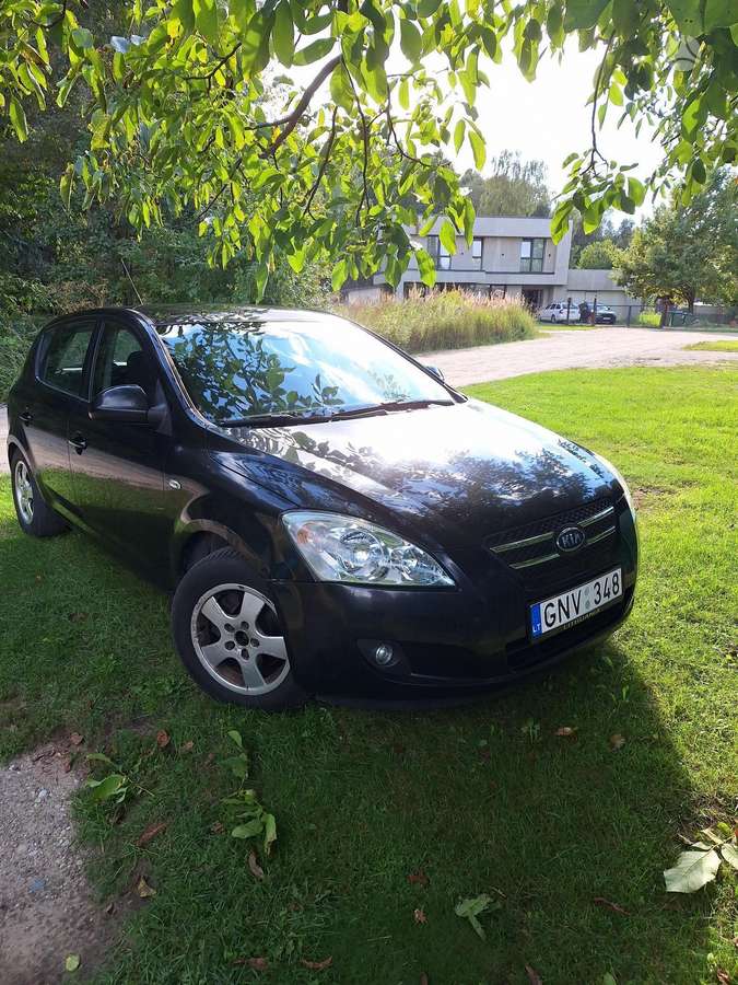 Kia Ceed, 1.6 l., hatchback