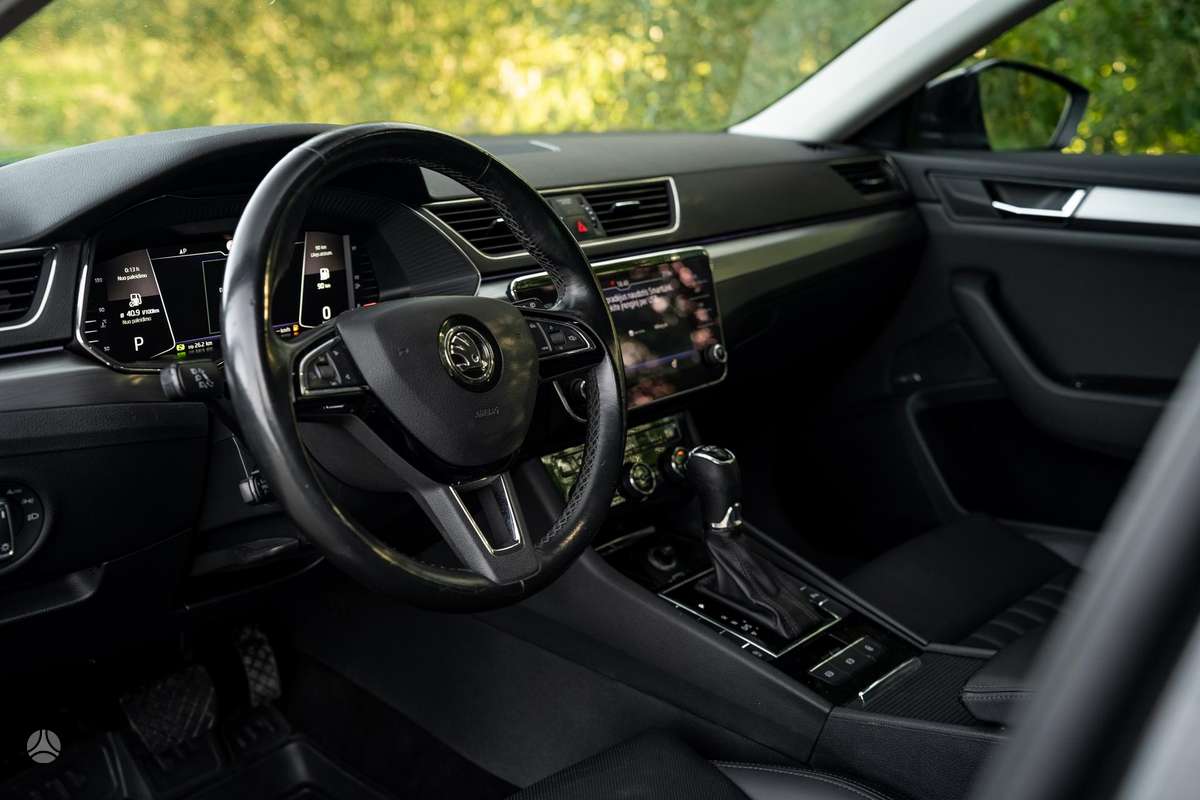 Skoda Superb, 2.0 l., wagon