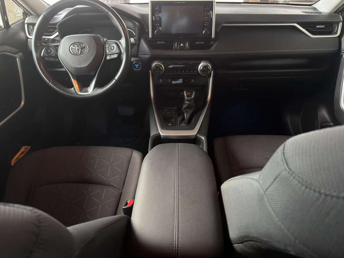 Toyota RAV4 - 5