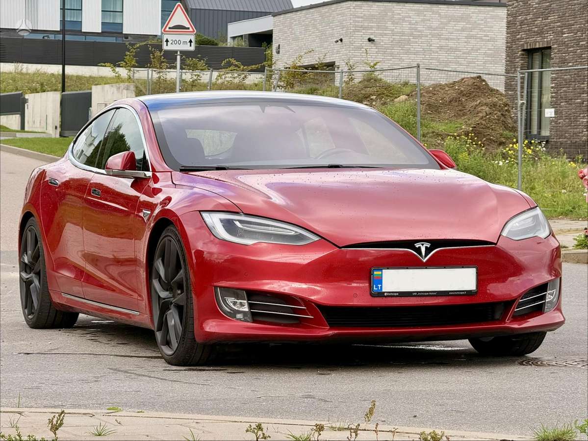 Tesla Model S, 100 кВт·ч, Хэтчбек