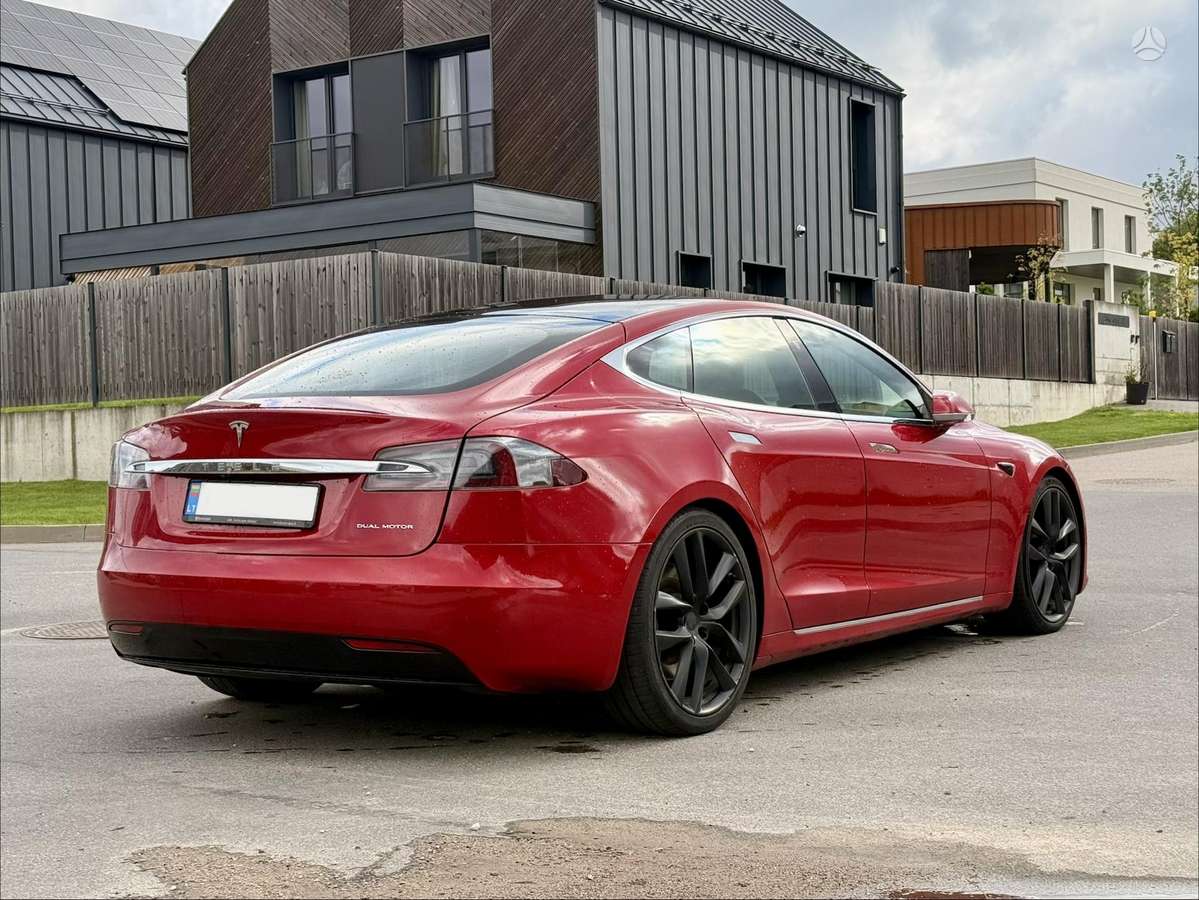 Tesla Model S, 100 кВт·ч, Хэтчбек