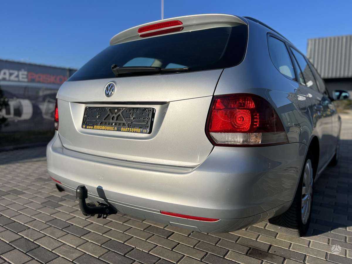 Volkswagen Golf - 7