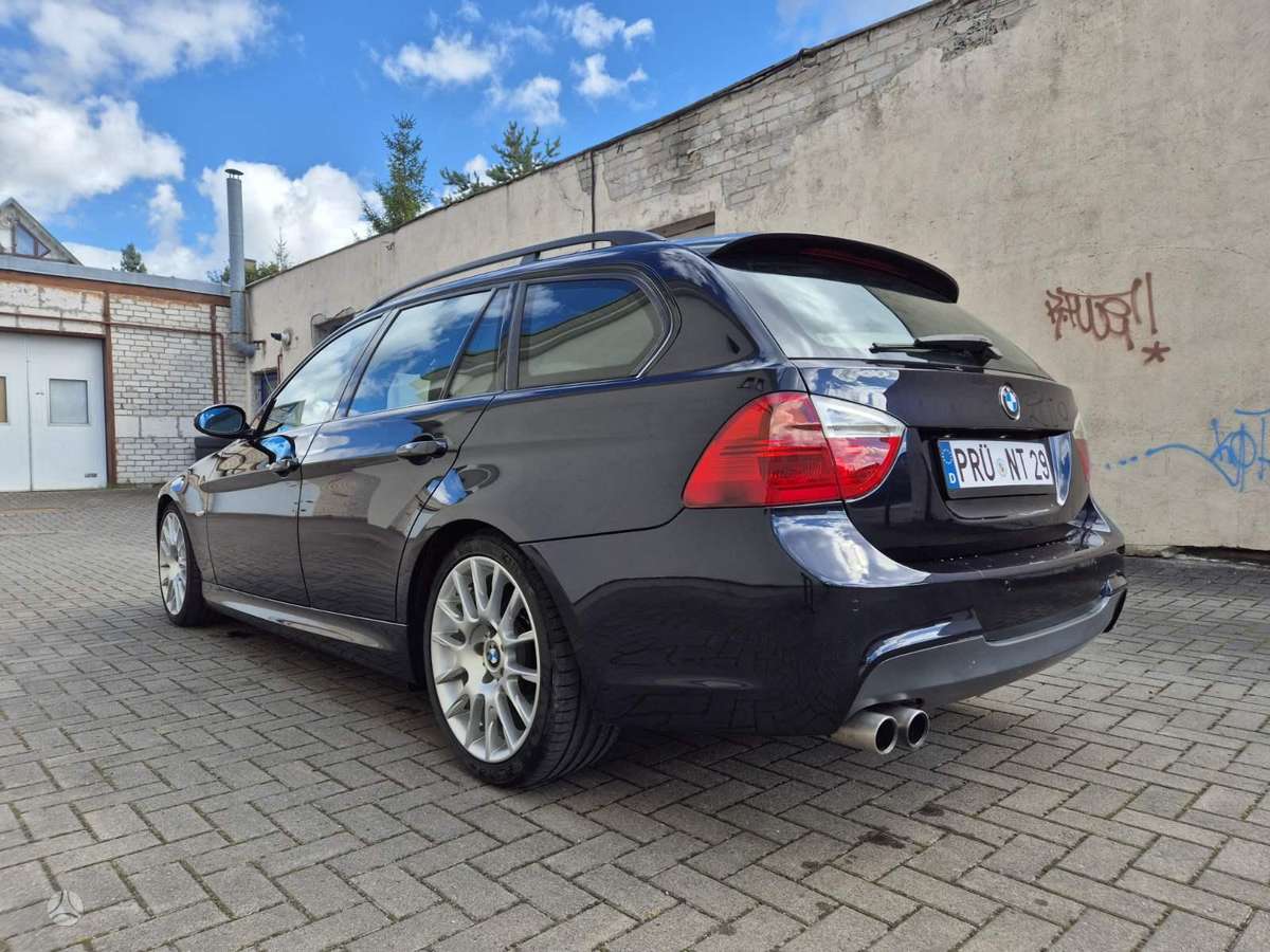 BMW 325, 2.5 l., Универсал
