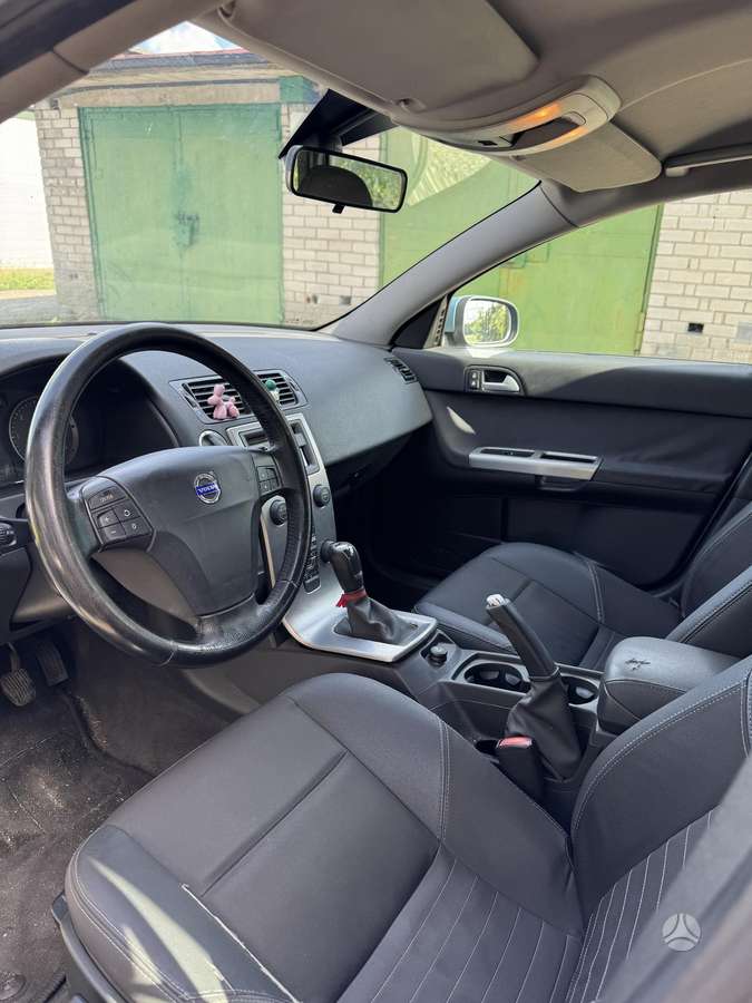 Volvo V50 - 5