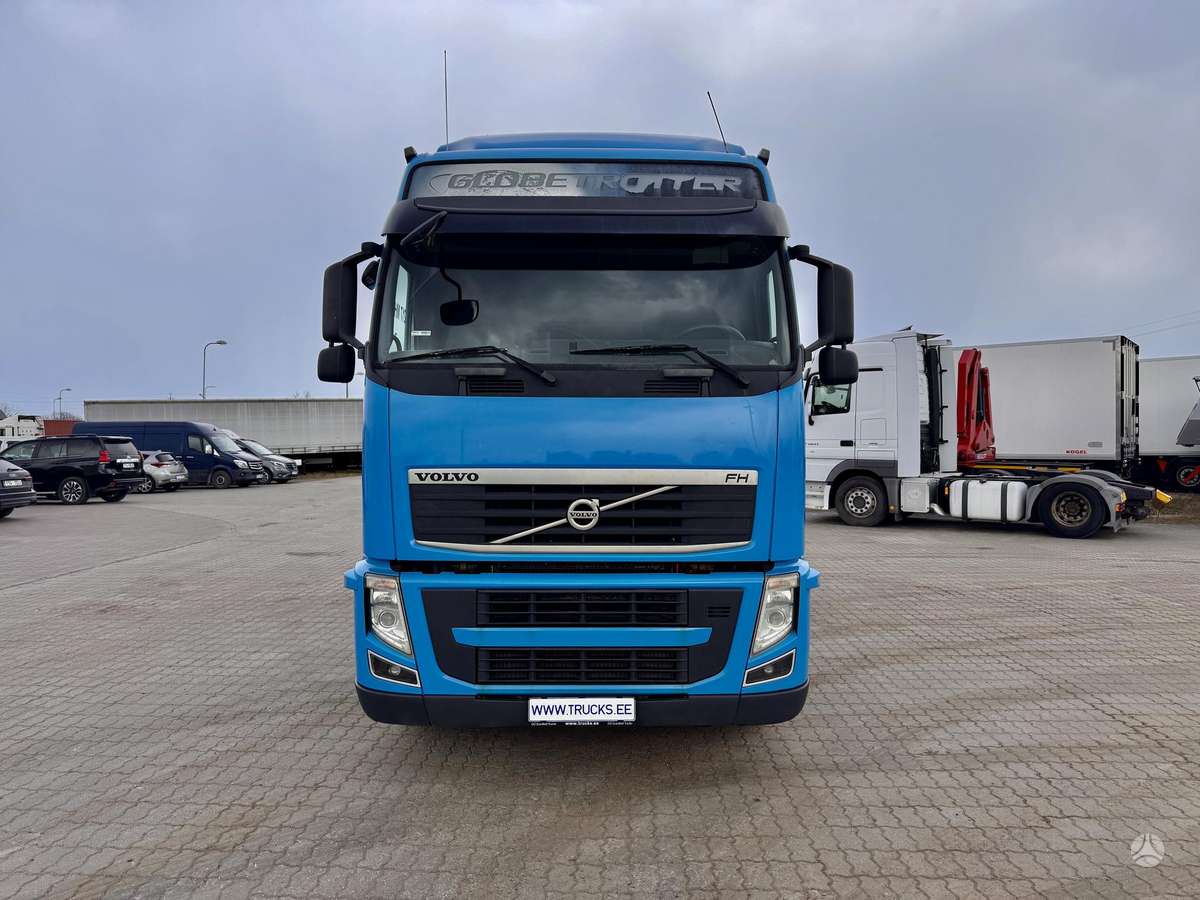 Volvo FH420, double sleeper