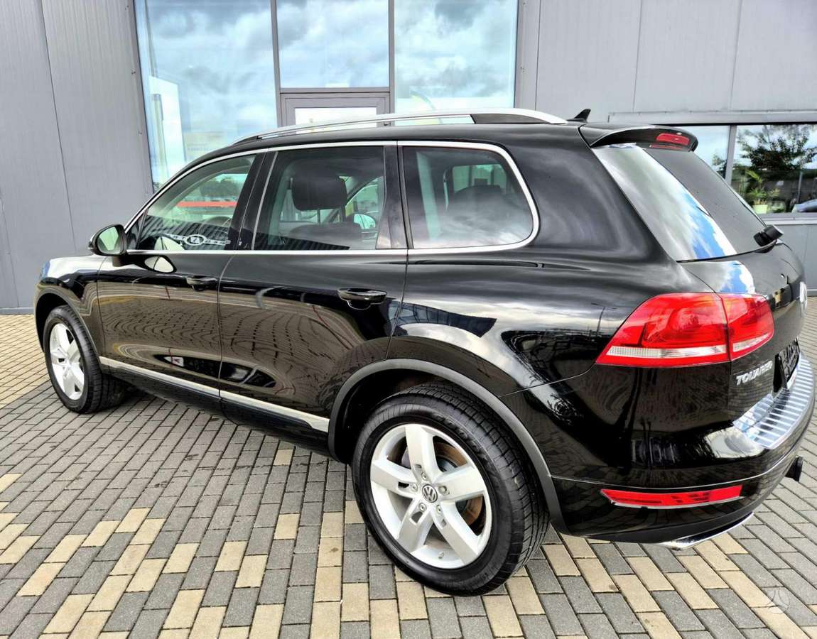 Volkswagen Touareg - 5