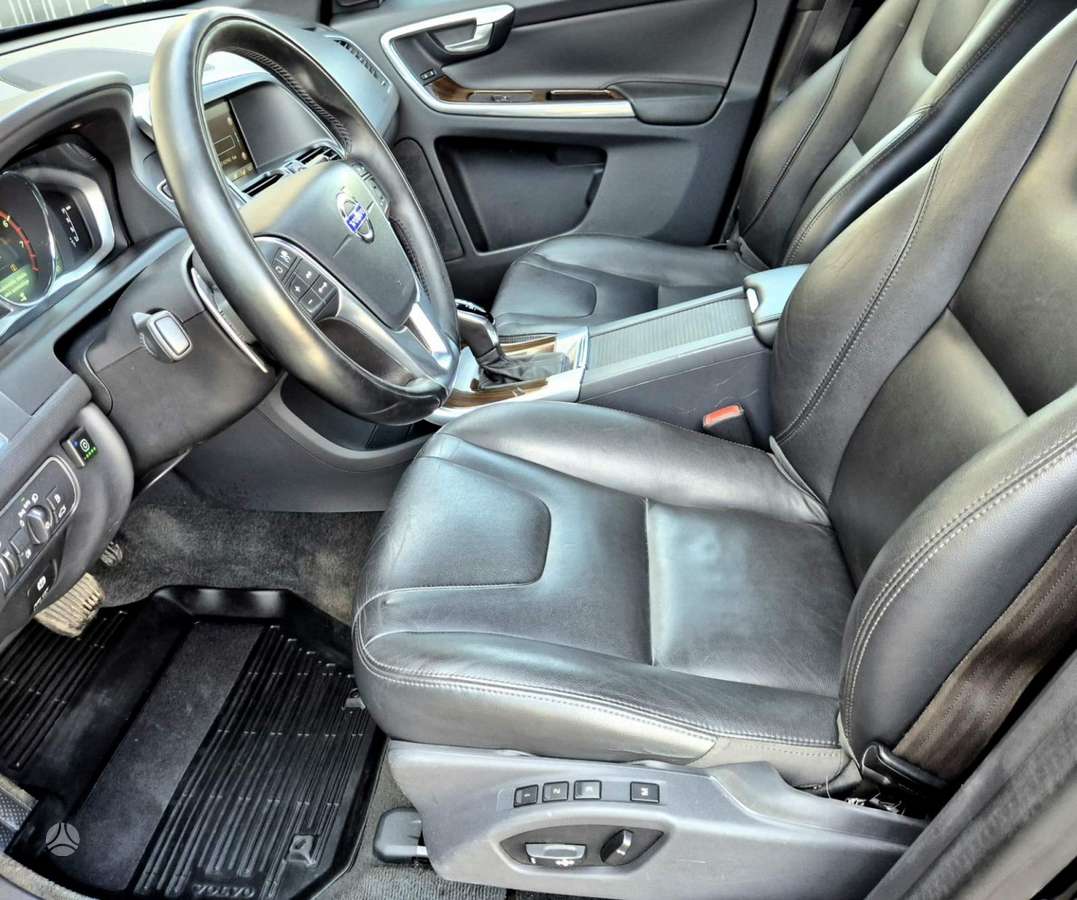 Volvo XC60 - 12