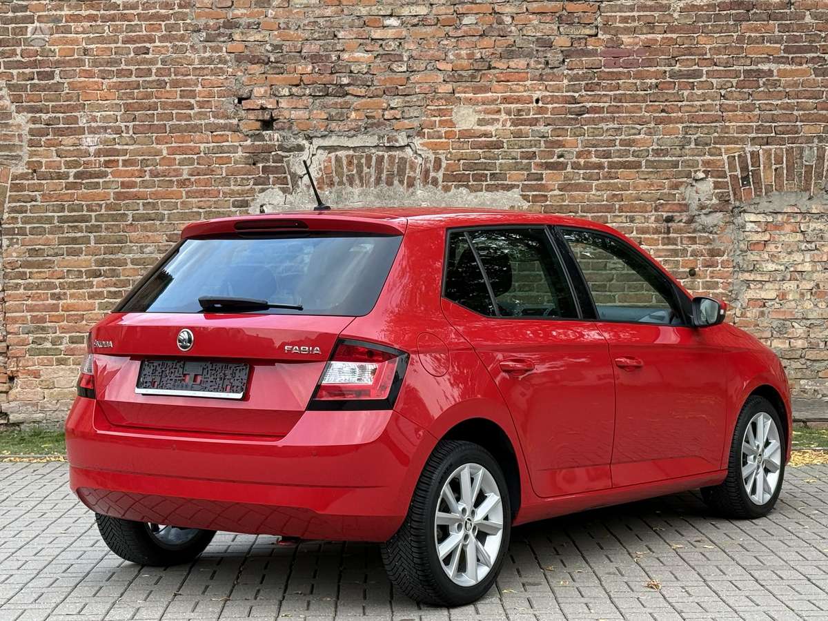 Škoda Fabia - 6