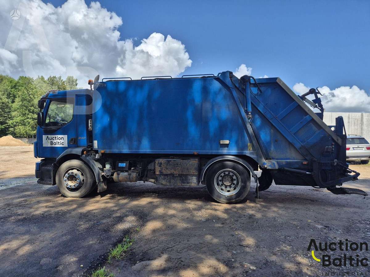Volvo FL240, garbage trucks