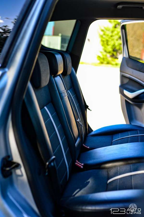 Ford Kuga, 2.0 l., off-road / crossover