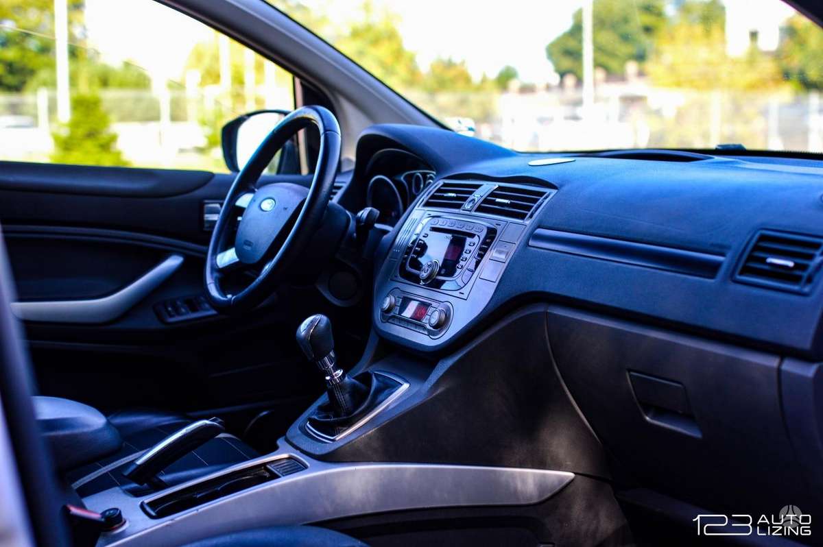Ford Kuga, 2.0 l., off-road / crossover