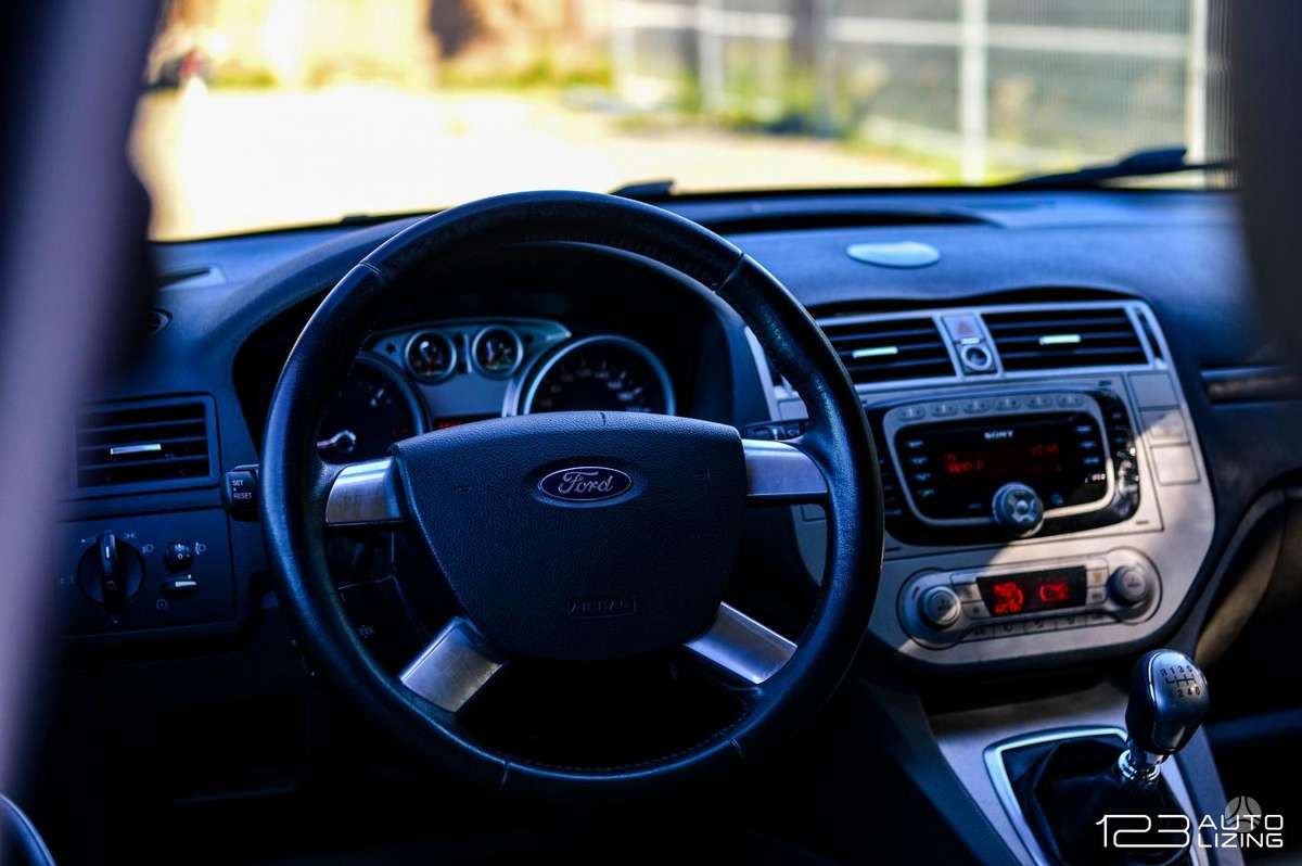 Ford Kuga, 2.0 l., off-road / crossover