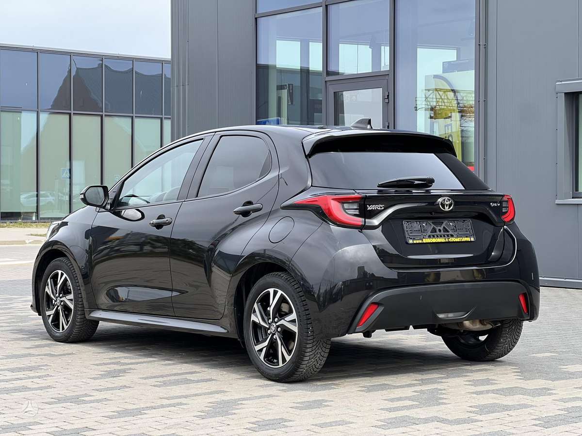 Toyota Yaris - 7