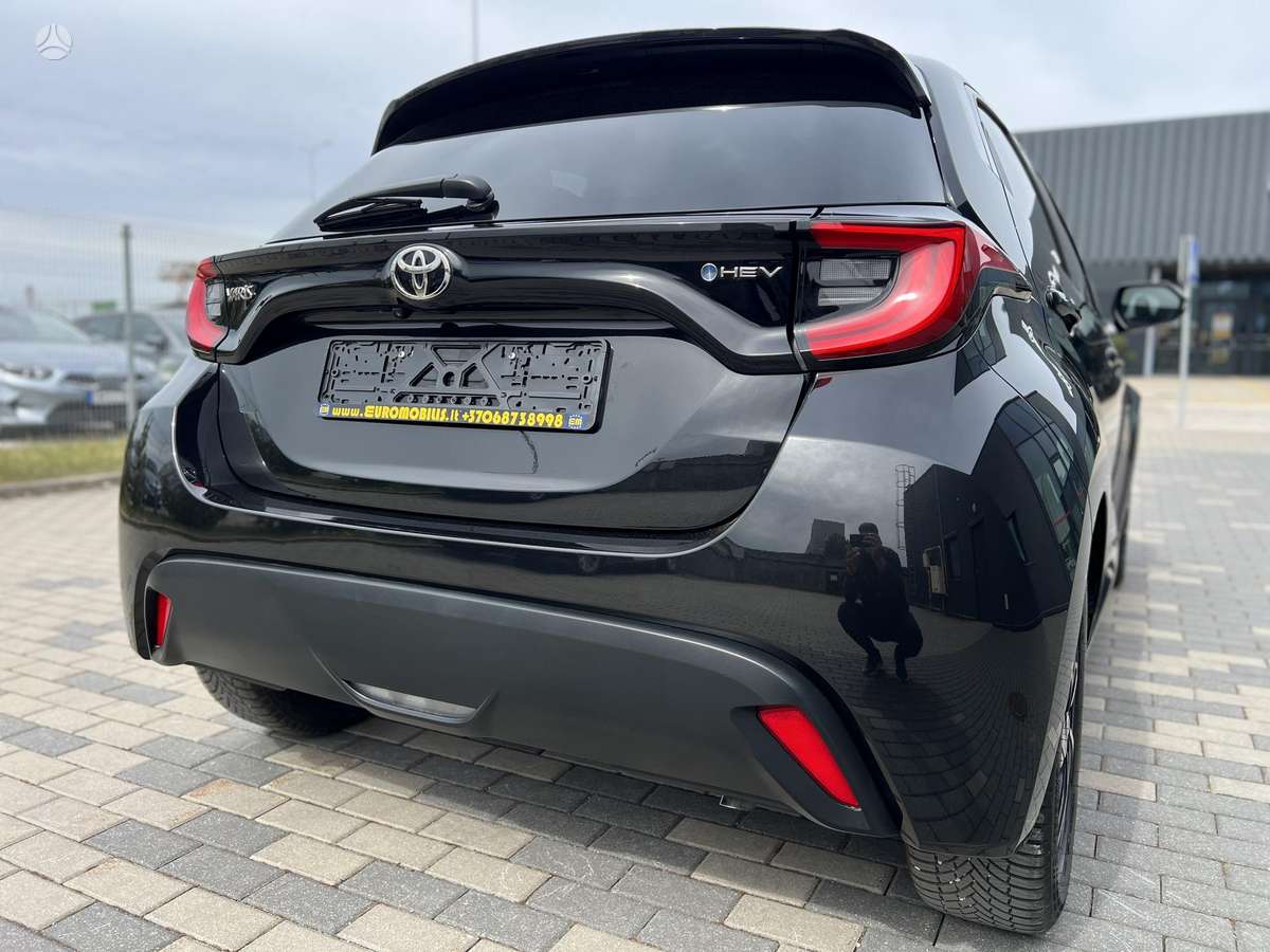 Toyota Yaris - 9
