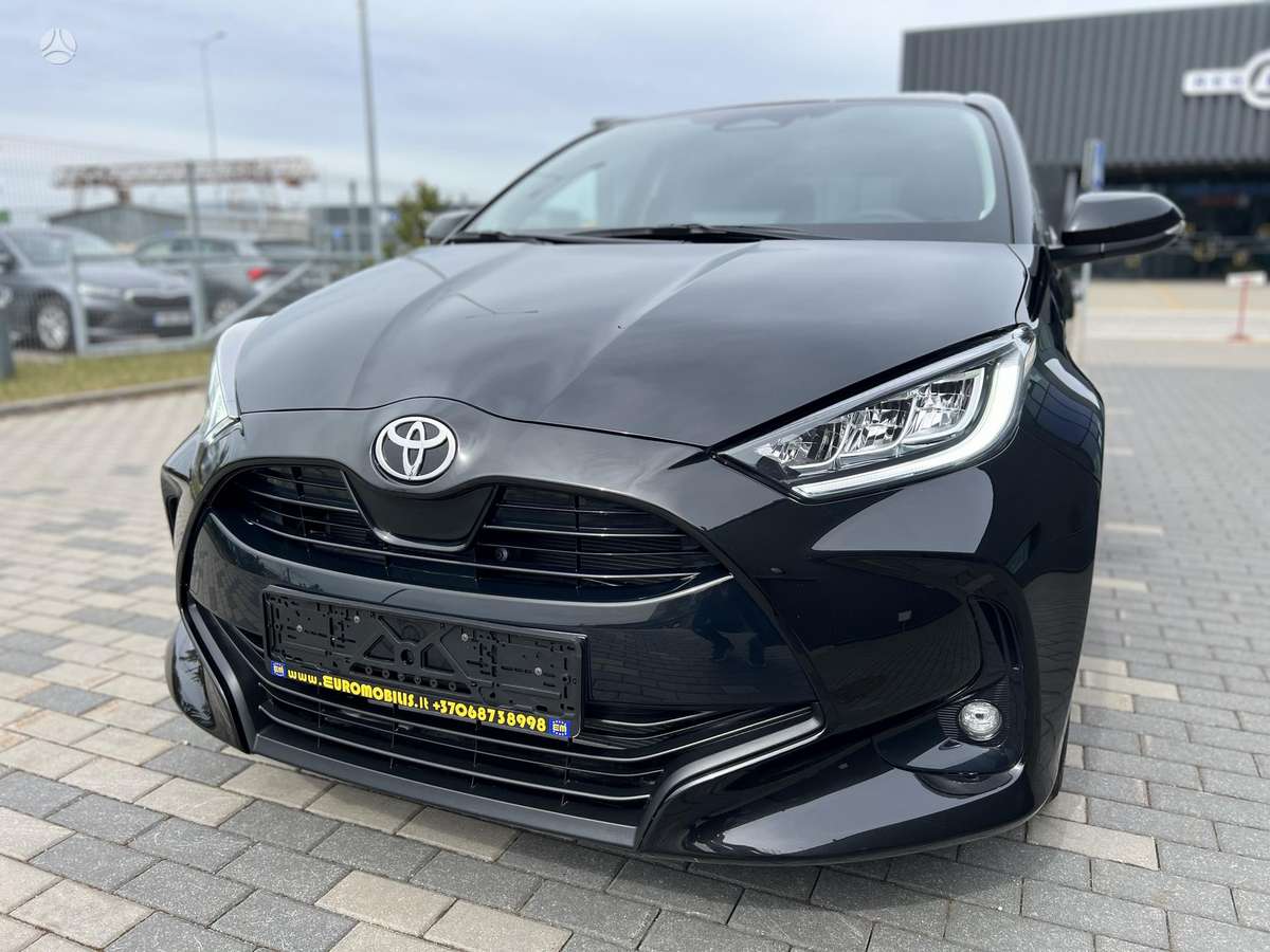 Toyota Yaris - 11