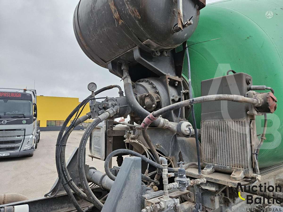 Volvo FM12, concrete mixer trucks