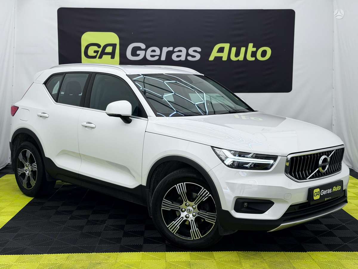 Volvo XC40 - 3