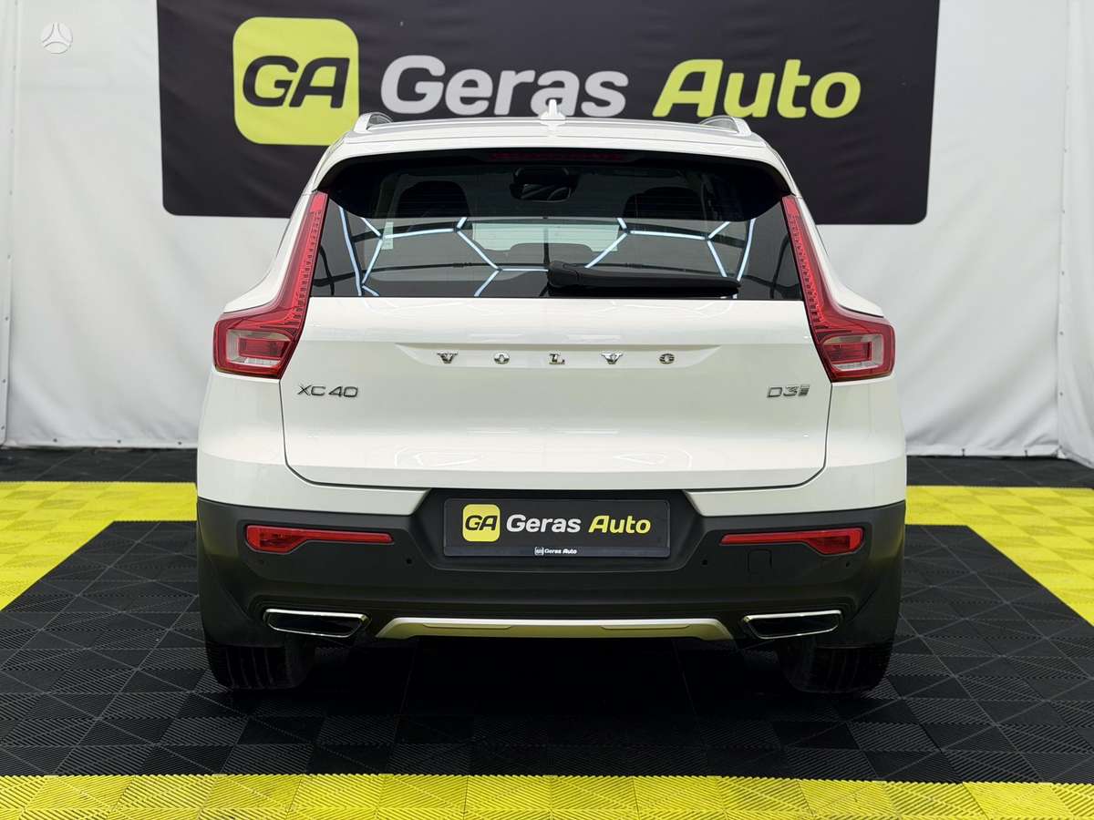 Volvo XC40 - 5