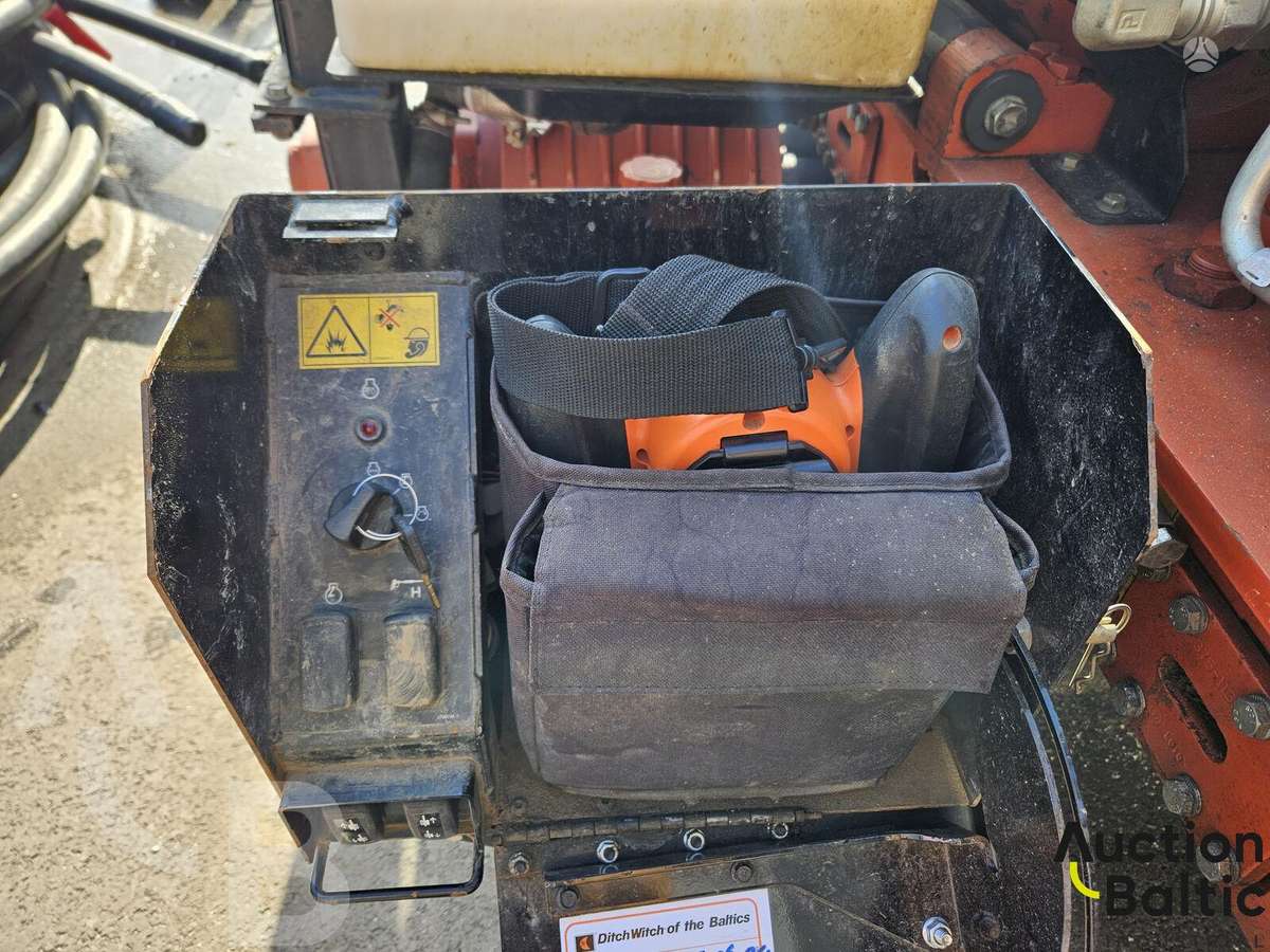 -Kita- Ditch Witch AT32, другое