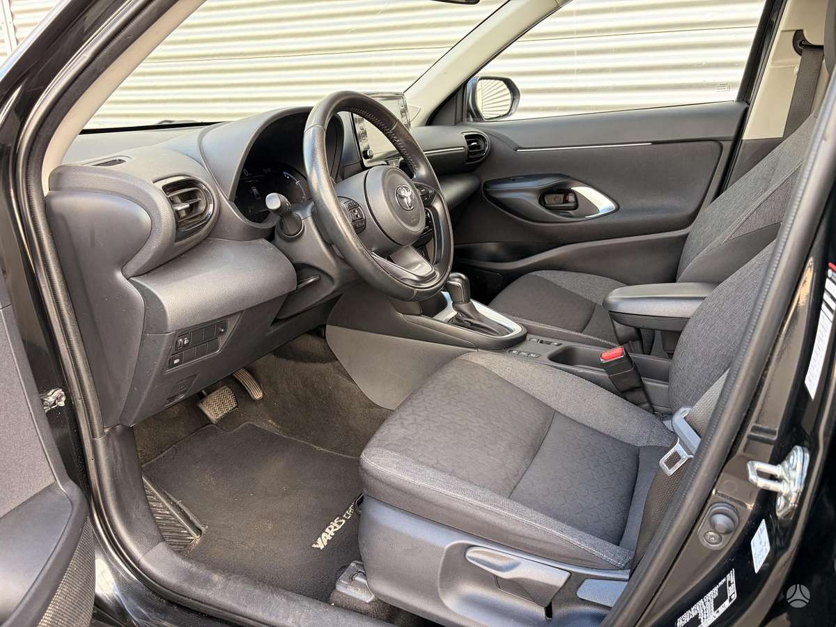 Toyota Yaris Cross - 6