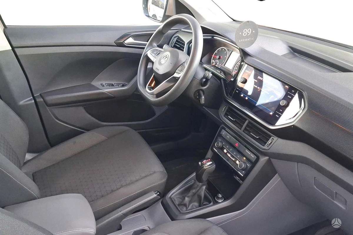 Volkswagen T-Cross - 8
