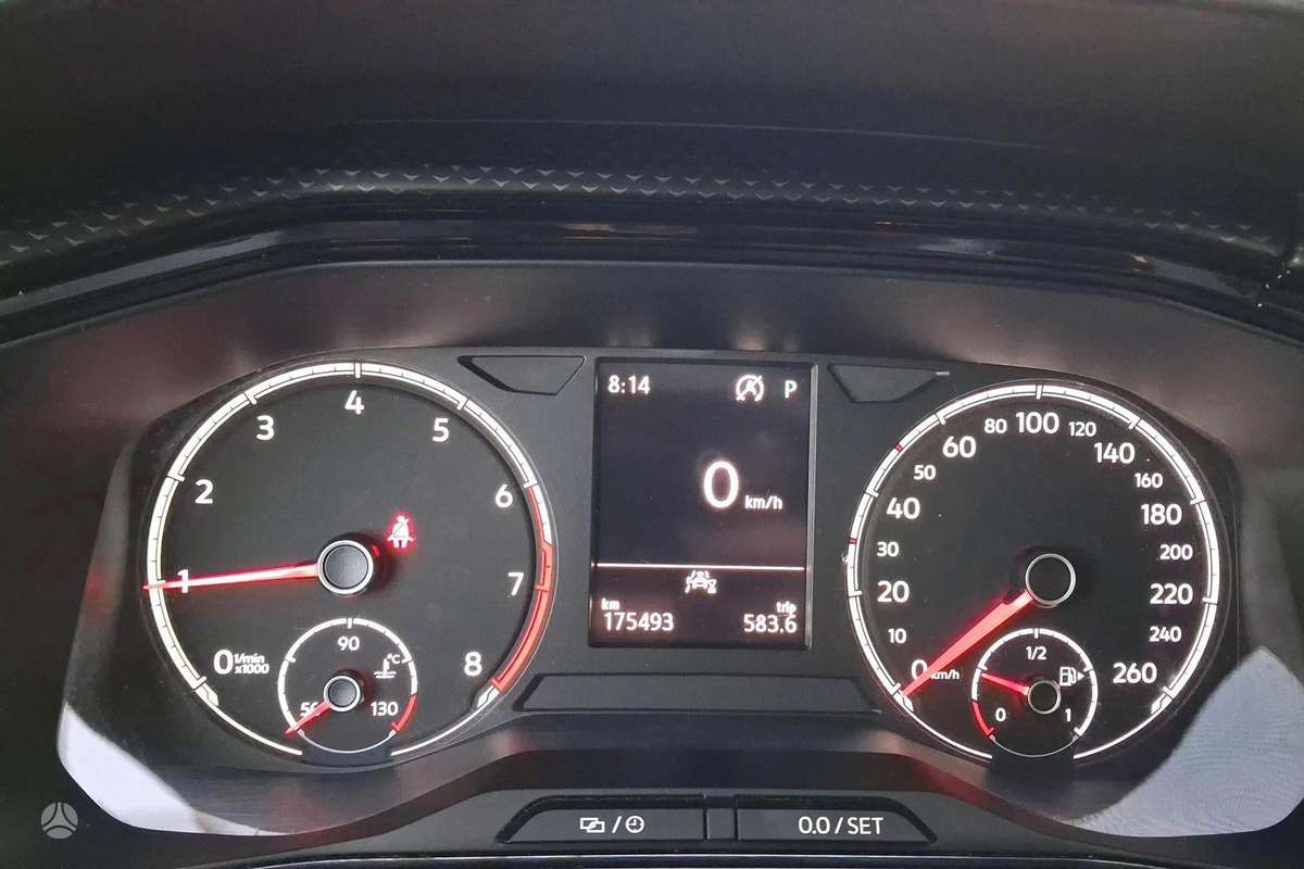 Volkswagen T-Cross - 12
