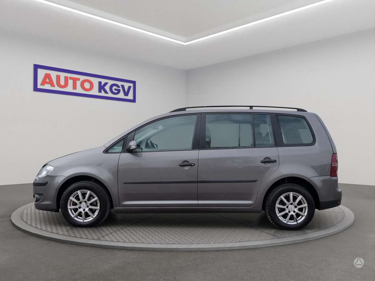 Volkswagen Touran - 2