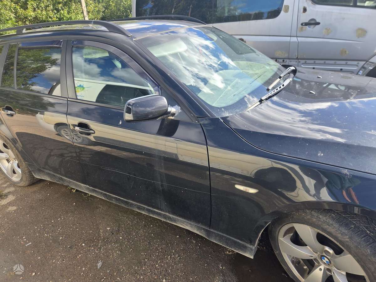BMW 530 Dalimis