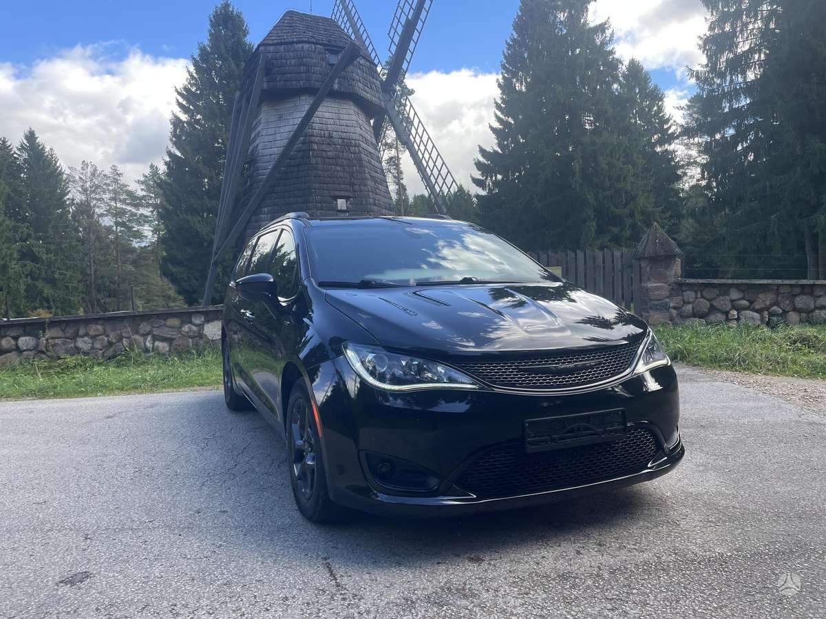 Chrysler Pacifica, 3.6 l., Минивэн