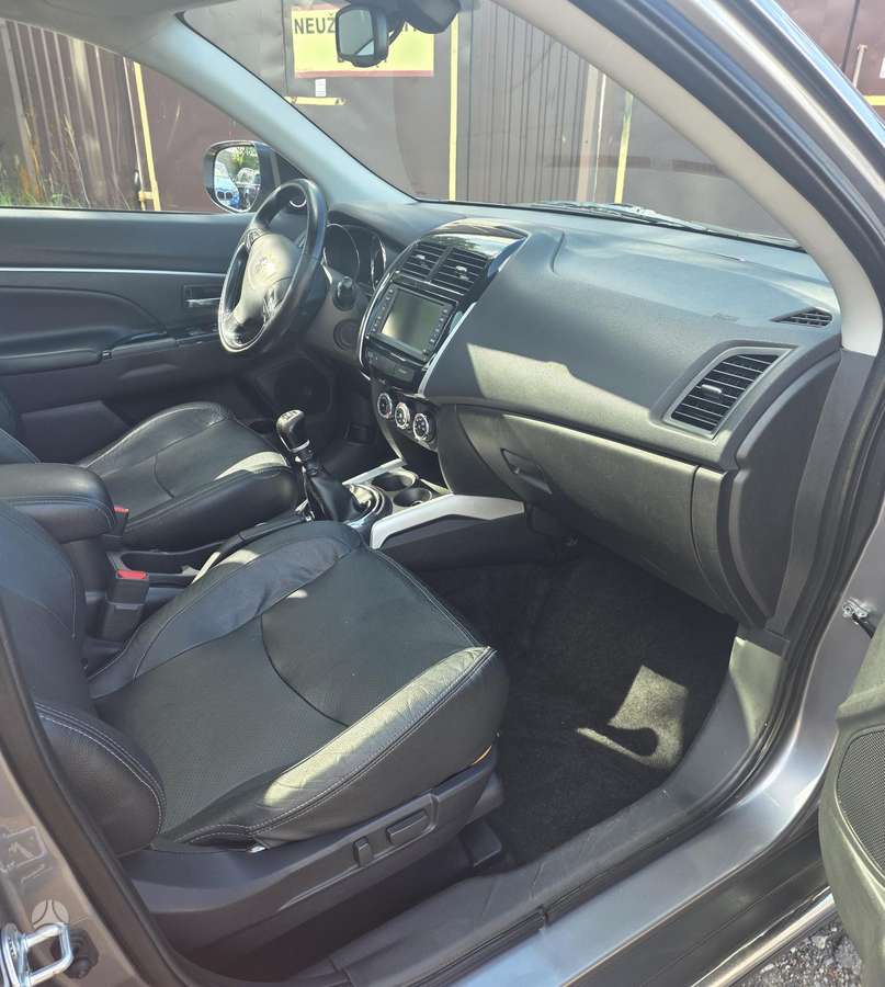 Peugeot 4008 - 6