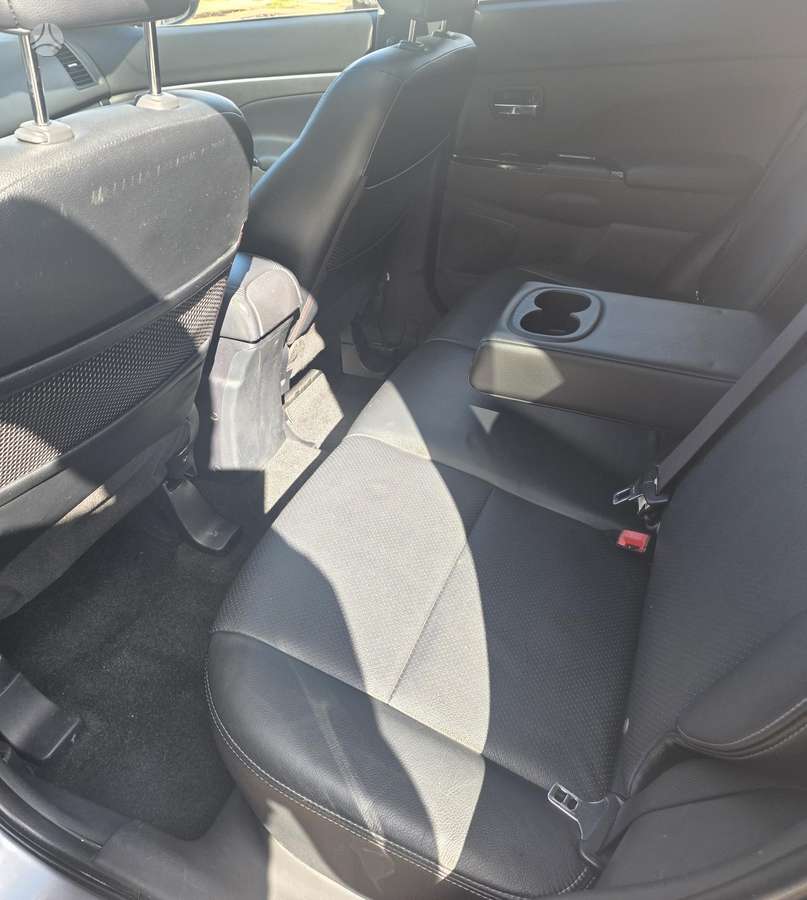 Peugeot 4008 - 8