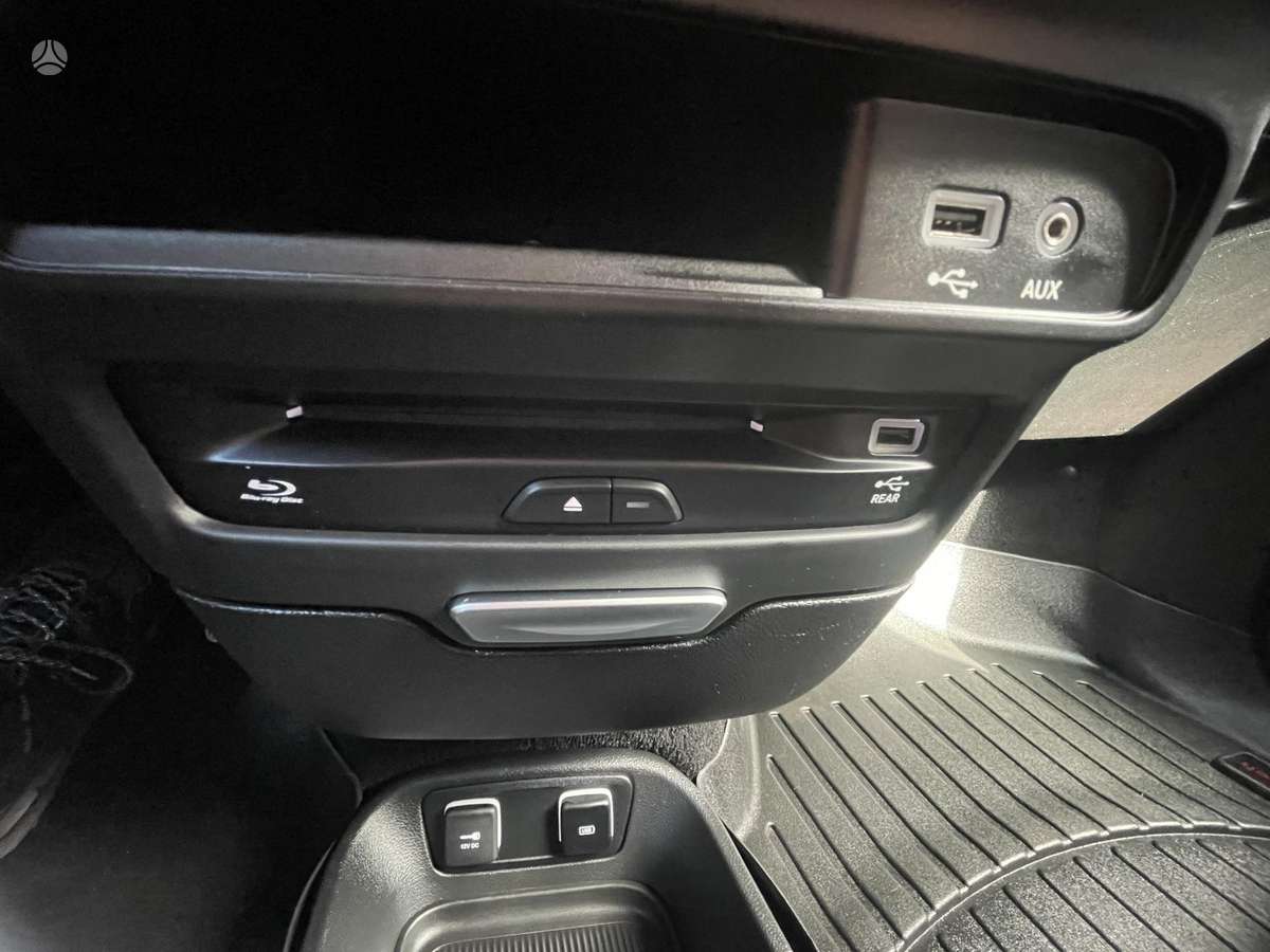 Chrysler Pacifica, 3.6 l., Минивэн
