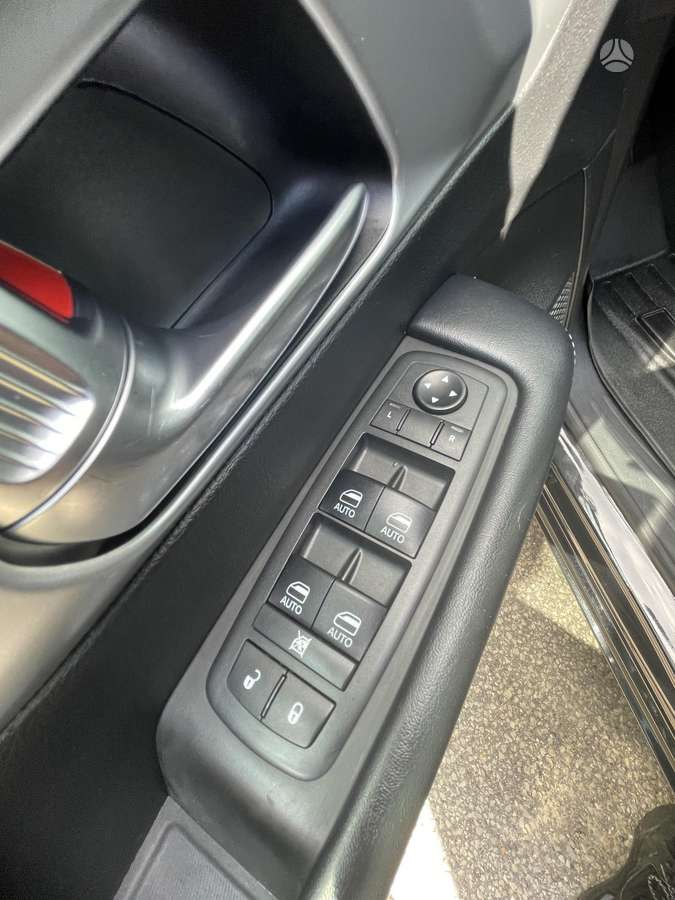 Chrysler Pacifica, 3.6 l., Минивэн