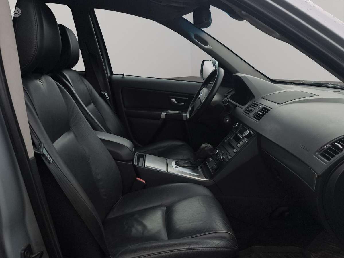 Volvo XC90 - 7