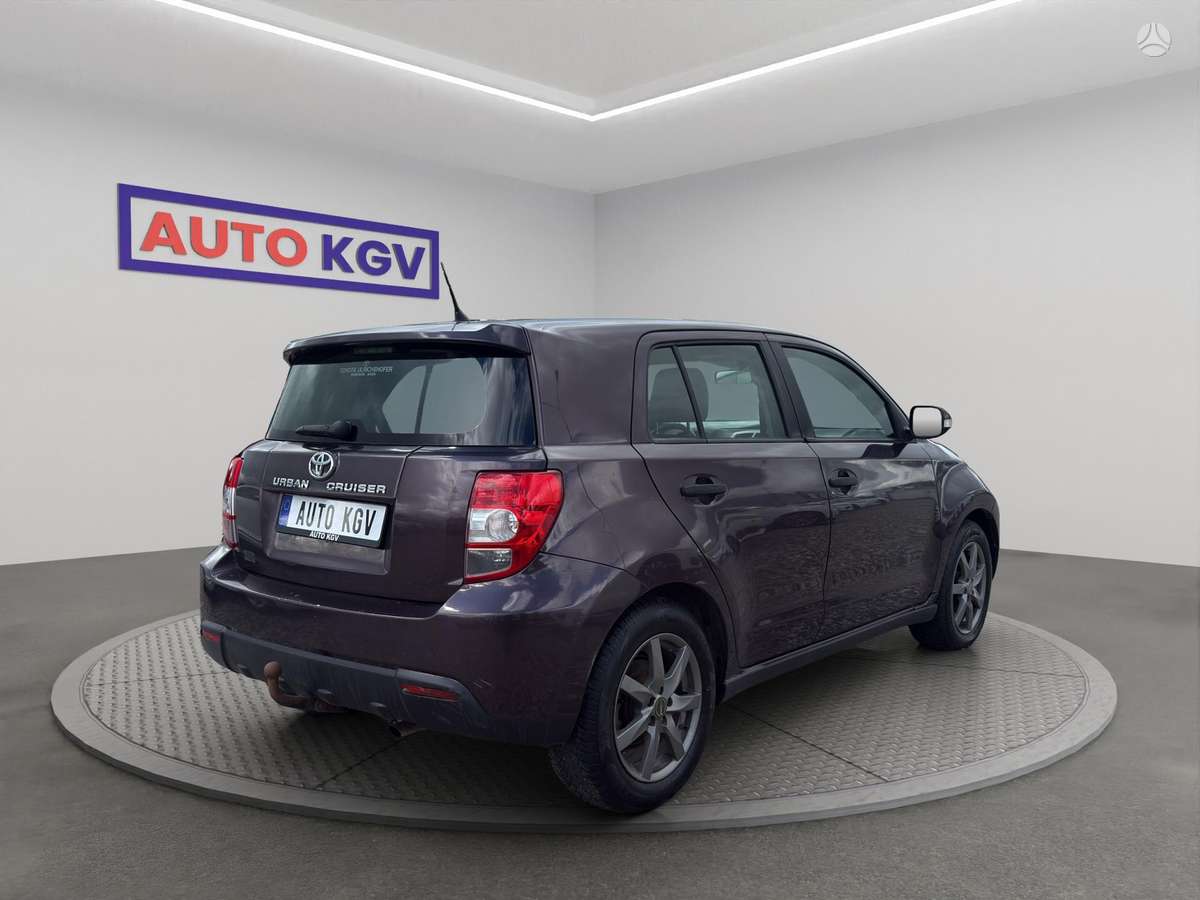 Toyota Urban Cruiser - 5