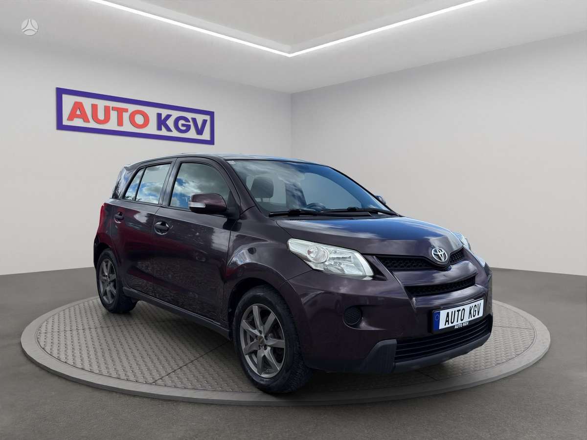 Toyota Urban Cruiser - 7