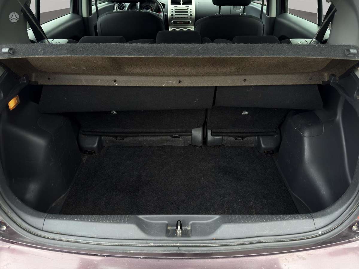 Toyota Urban Cruiser - 10