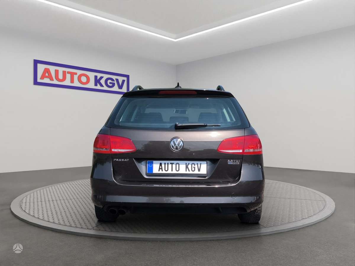 Volkswagen Passat, 2.0 l., Универсал
